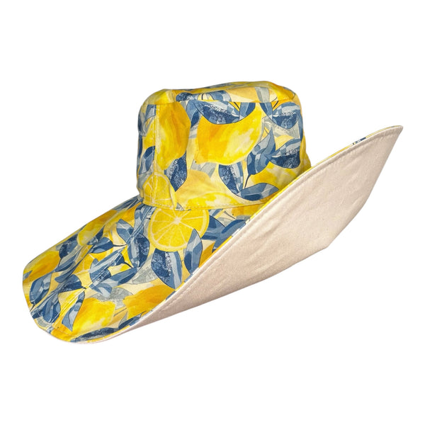 Reversible Wide Brim Resort Hat